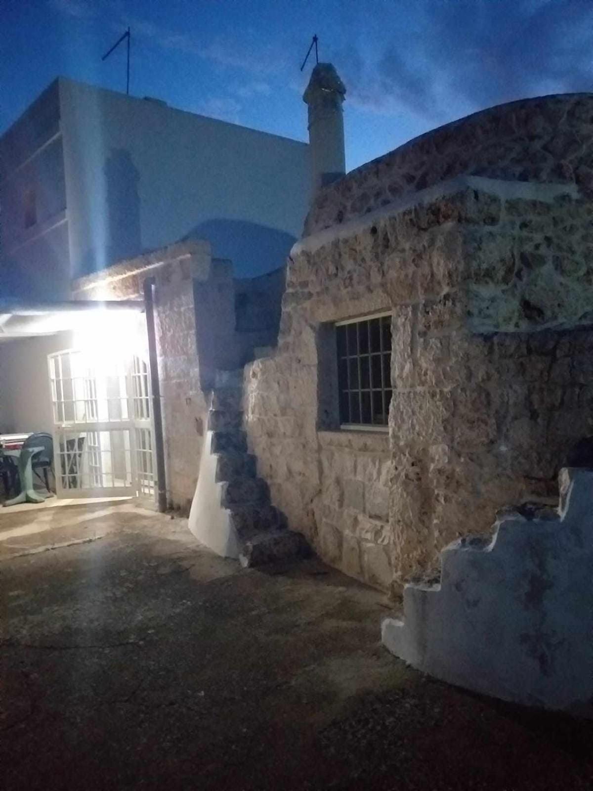 Lamia Tolla Trullo By Tripostuni Villa Eksteriør billede
